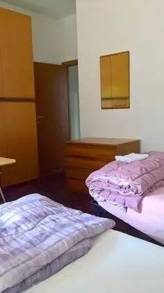 İki Ayrı Yataklı Oda, 2 Tek Kişilik Yatak, Mutfak