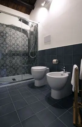 Tek Büyük Yataklı Oda, Jakuzi
