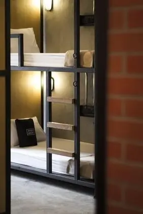 Ortak Ranzalı Oda, Sadece kadınlar için (6 Bed)