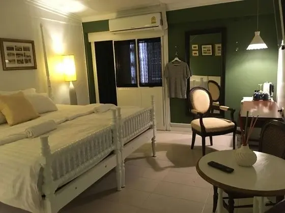 Deluxe Double or Twin Room