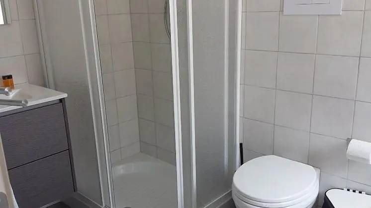 Tek Büyük Yataklı Oda, Balkon