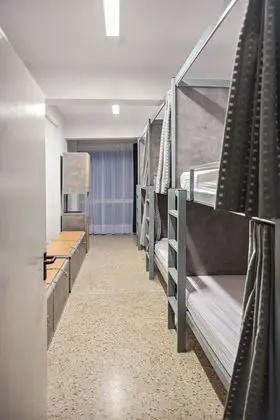 Ortak Ranzalı Oda, 1 Tek Kişilik Yatak (6 beds)