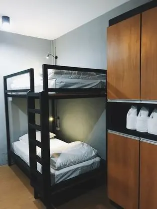 4-Beds Mixed Dormitory