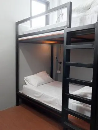 4-Beds Mixed Dormitory