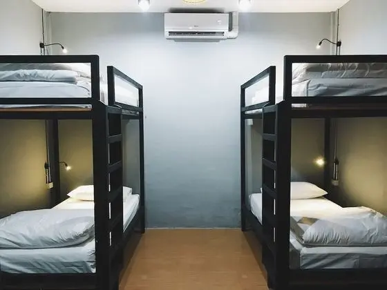 4-Beds Mixed Dormitory
