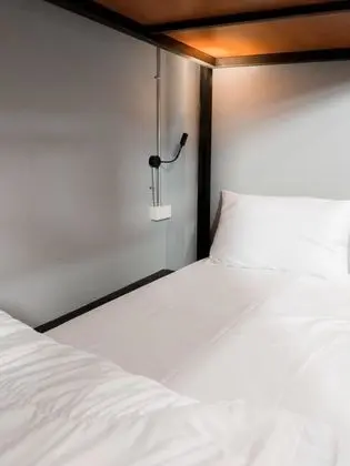 6-Bed Mixed Dormitory