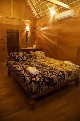 Kır Evi, 1 Çift Kişilik Yatak, Sigara İçilmez