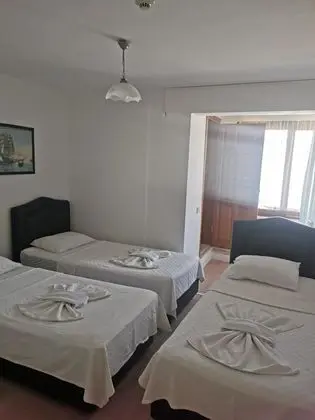 3 Kişilik Oda, Sokak Manzaralı, 1. Kat