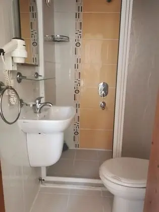 Standart Oda, Sokak Manzaralı, 1. Kat