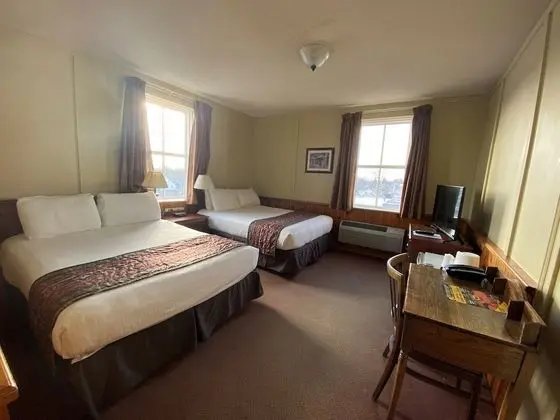 Basic Double Queen Room