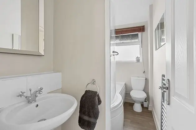 Apart Daire, 3 Yatak Odası (Apartment 3)