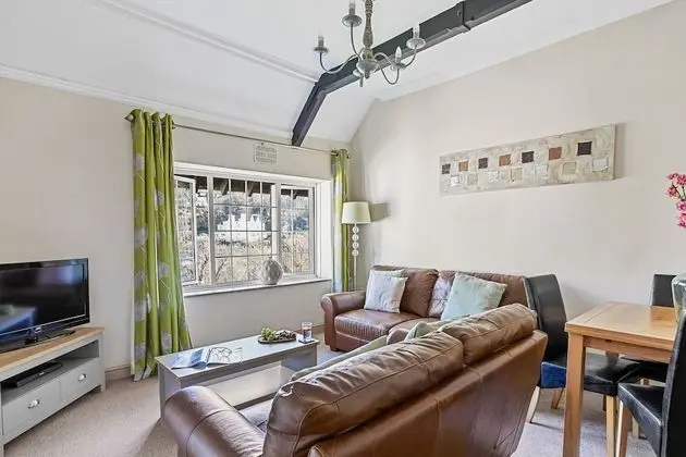 Apart Daire, 3 Yatak Odası (Apartment 3)
