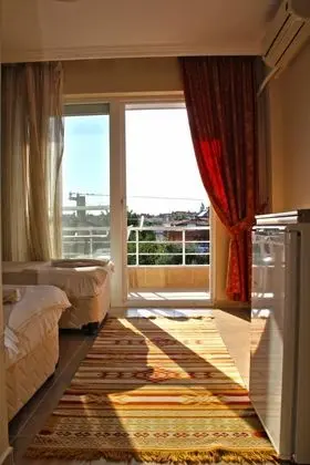 Standart Oda, Bahçe Manzaralı