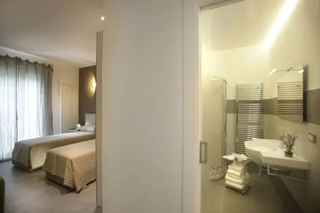 Design Tek Büyük veya İki Ayrı Yataklı Oda, Banyolu/Duşlu, Bahçe Manzaralı