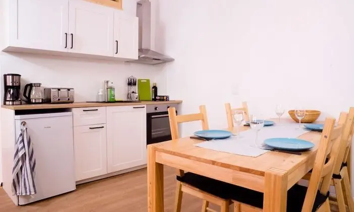 Business Çatı Katı (Loft), 1 Büyük (Queen) Boy Yatak ve Çekyat, Mutfak