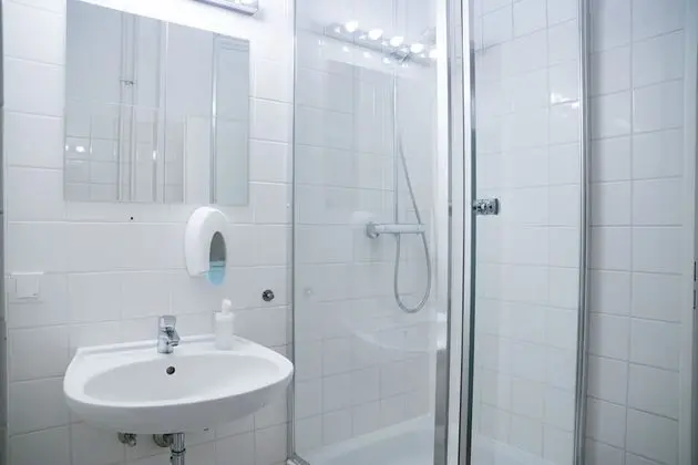 Business Çatı Katı (Loft), 1 Büyük (Queen) Boy Yatak ve Çekyat, Mutfak, Bahçeli