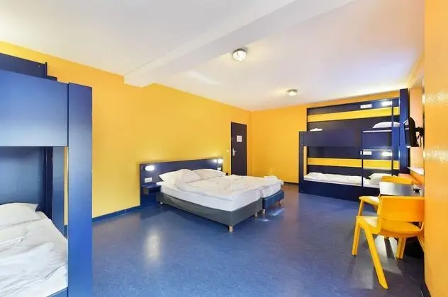 Oda, Ortak Banyo (for 6 people)