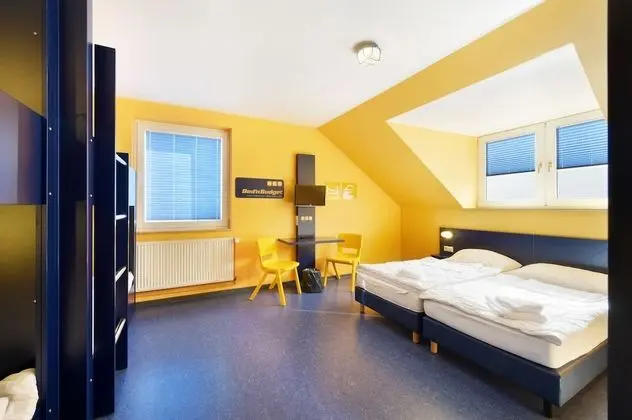 Oda, Ortak Banyo (for 6 people)