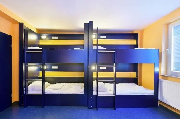 Oda, Ortak Banyo (for 6 people)