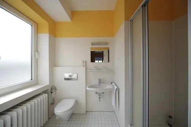 Dört Kişilik Oda, Banyolu/Duşlu