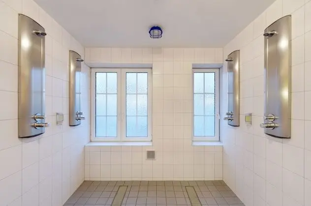 Oda, Ortak Banyo (for 5 people)