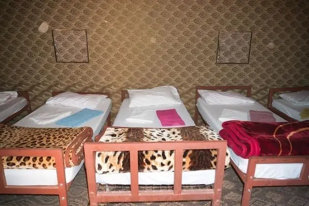 Çadır, Birden Çok Yatak (7 Twin Beds)