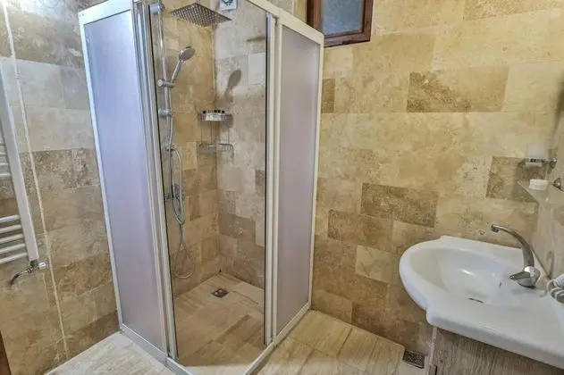 Çift Kişilik, Koridor Manzaralı, Duşa Kabinli