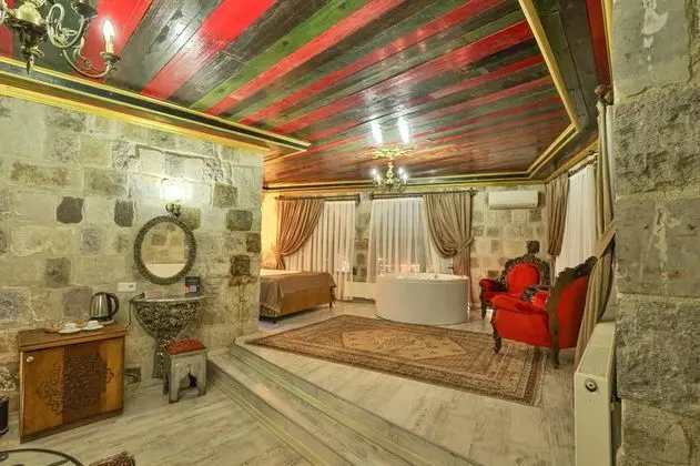 Çift Kişilik, Vadi Manzaralı, Jakuzili (2 Kişilik)