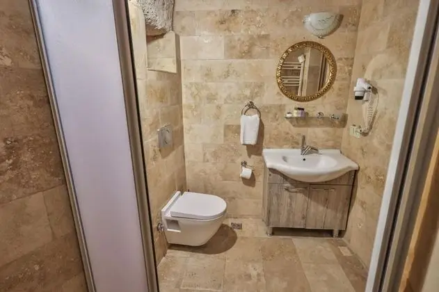 Deluxe Oda, Manzarasız, Jakuzili