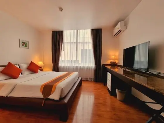 Deluxe Tek Büyük Yataklı Oda