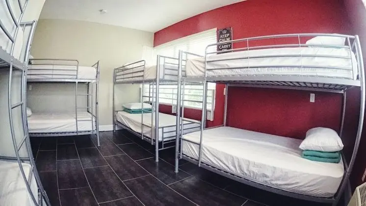 Basic Ortak Ranzalı Oda, 1 Yatak Odası