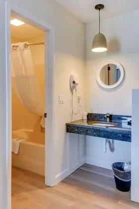 Standard Oda, 1 En Büyük (King) Boy Yatak