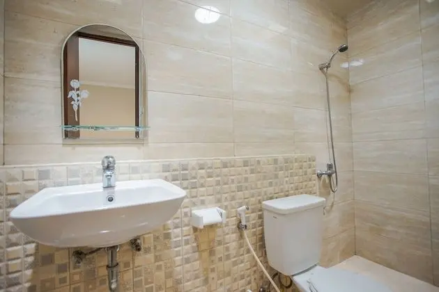 Villa, Göl Manzaralı