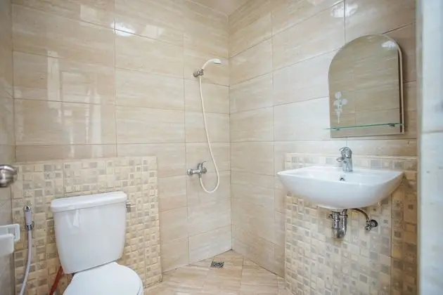 Villa, Göl Manzaralı