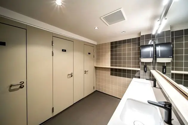 Deluxe Ortak Ranzalı Oda, Sadece kadınlar için, Sigara İçilmez