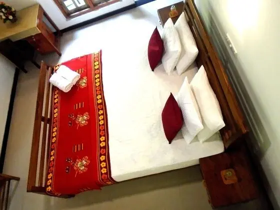 Standard Tek Büyük Yataklı Oda, Bahçe Manzaralı, Bahçeli