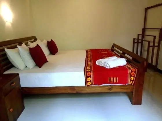 Standard Tek Büyük Yataklı Oda, Bahçe Manzaralı, Bahçeli