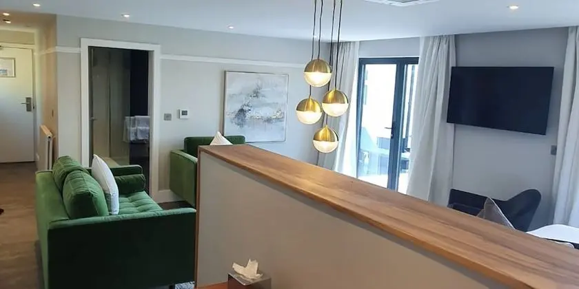 Windemere Suite