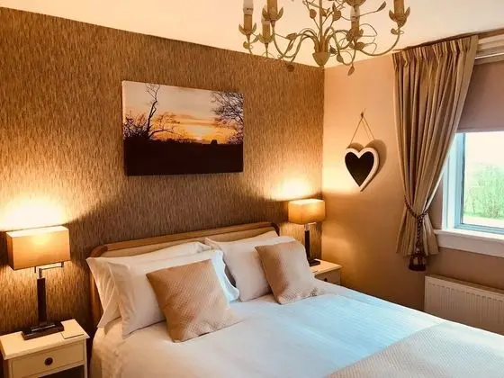 Deluxe Tek Büyük Yataklı Oda, 1 En Büyük (King) Boy Yatak, Banyolu/Duşlu, Bahçe Manzaralı