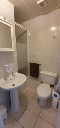Tek Kişilik Oda, Banyolu/Duşlu