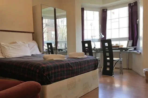 Comfort Apart Daire, 4 Yatak Odası, Şehir Manzaralı, Avlu