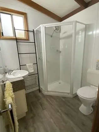 Standard Kulübe, 2 Yatak Odası, Sigara İçilmez, Mutfak (Self-contained Cabin)