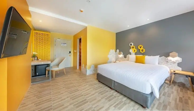Deluxe Mountain view Room