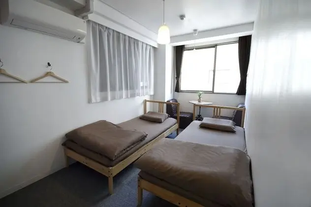 İki Ayrı Yataklı Oda, Sigara İçilmez, Ortak Banyo