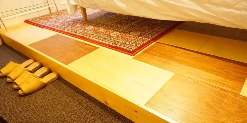 İki Ayrı Yataklı Oda, Sigara İçilmez, Ortak Banyo