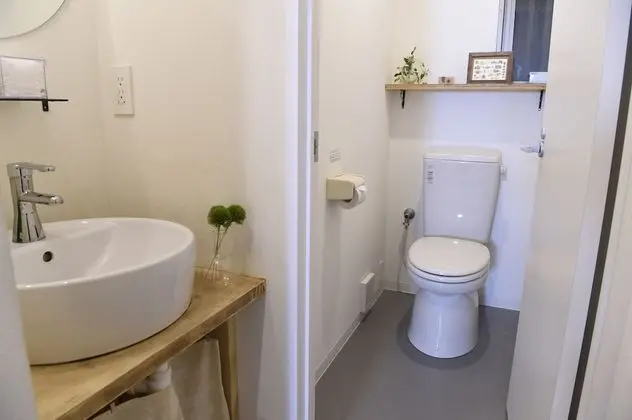 Tek Büyük Yataklı Oda, Sigara İçilmez, Ortak Banyo