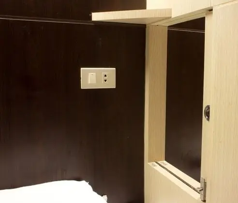 Mixed Dormitory Room