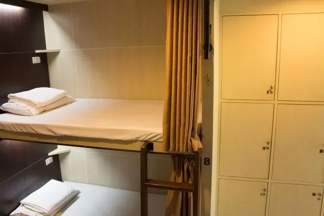 Mixed Dormitory Room