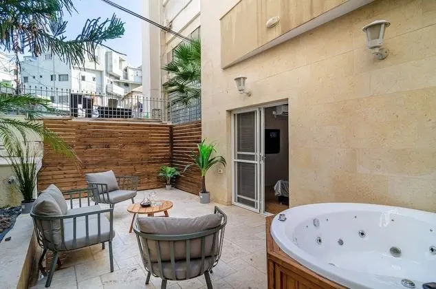 Deluxe Stüdyo, Bahçe Manzaralı, Bahçeli