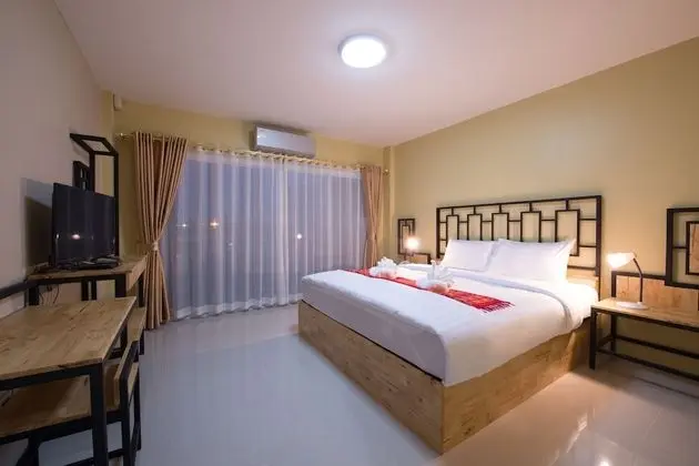 Basic Oda, 1 En Büyük (King) Boy Yatak, Sigara İçilmez, Balkon/Veranda